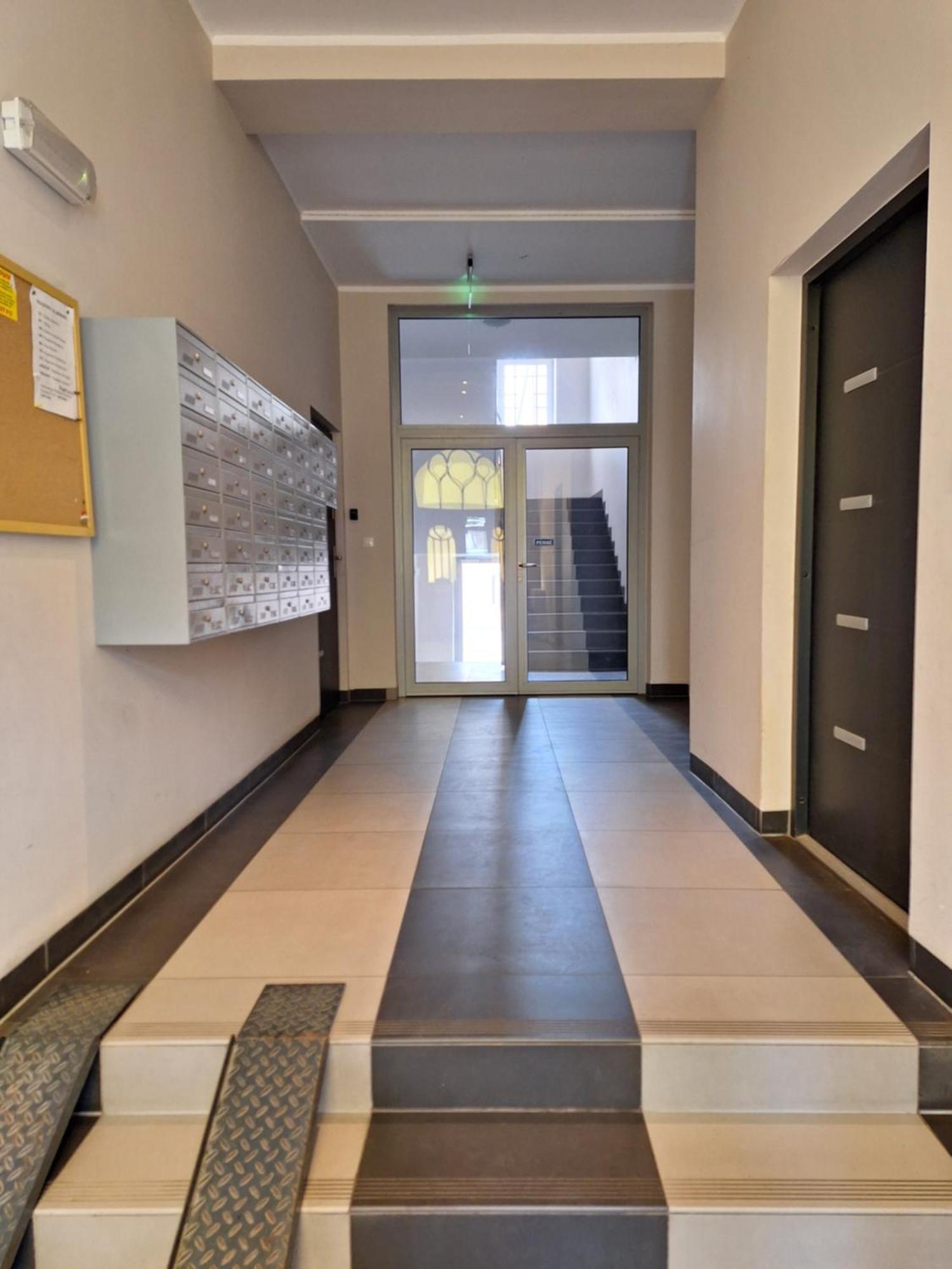 Apartament 51 Z Miejscem Parkingowym Apartment Torun Bagian luar foto