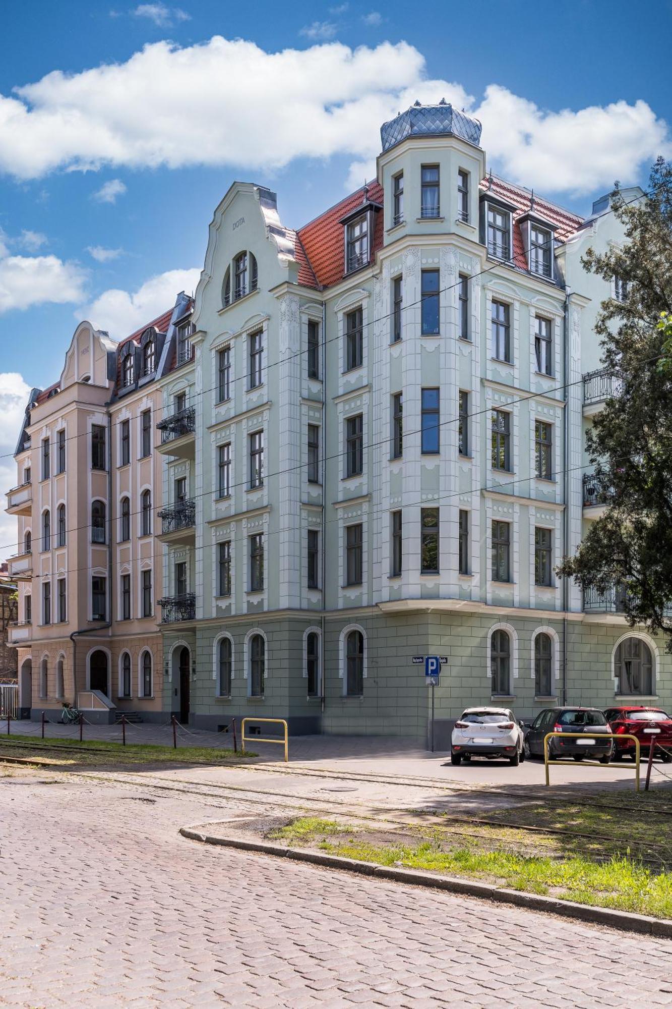 Apartament 51 Z Miejscem Parkingowym Torun Bagian luar foto