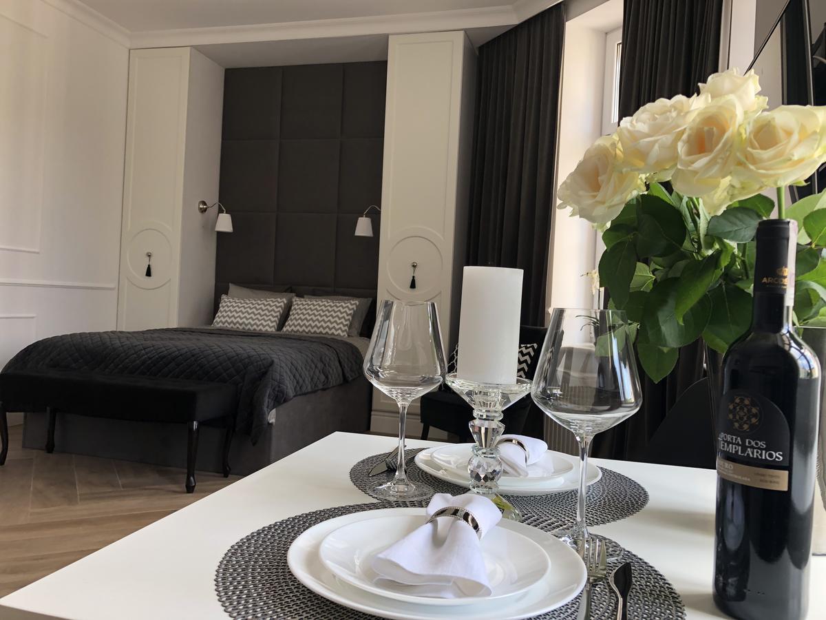Apartament 51 Z Miejscem Parkingowym Torun Bagian luar foto
