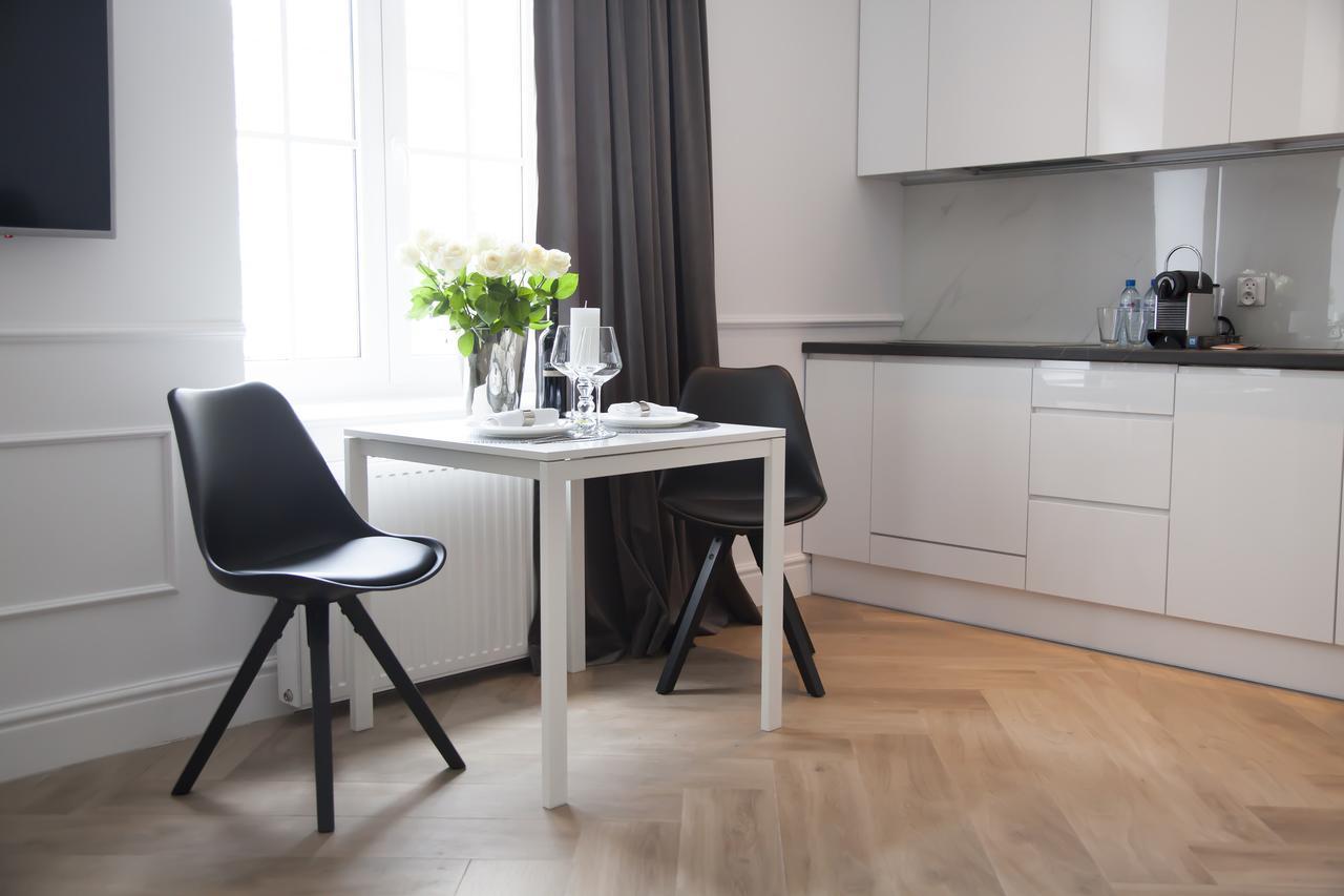 Apartament 51 Z Miejscem Parkingowym Torun Bagian luar foto